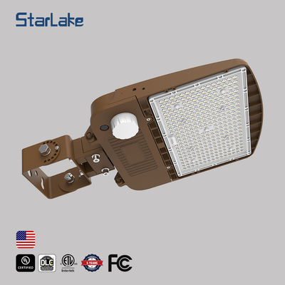 Lumière de zone LED de stockage durable 70W-500W 15000LM-75000LM réglable CCT IP65