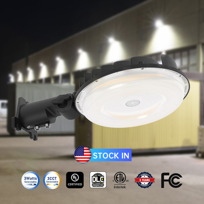 L'éclairage de grange à LED de 100W 12000 lumens Capteur de cellules photoélectriques de crépuscule à aube IP65 UL DLC cUL approuvé