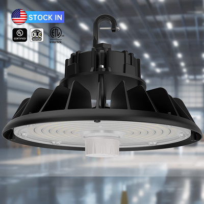 UL DLC 100W 200W 300W Dimmable IP65 Highbay UFO Light pour entrepôt industriel