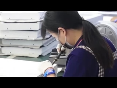 Lumière de la baie haute OVNI